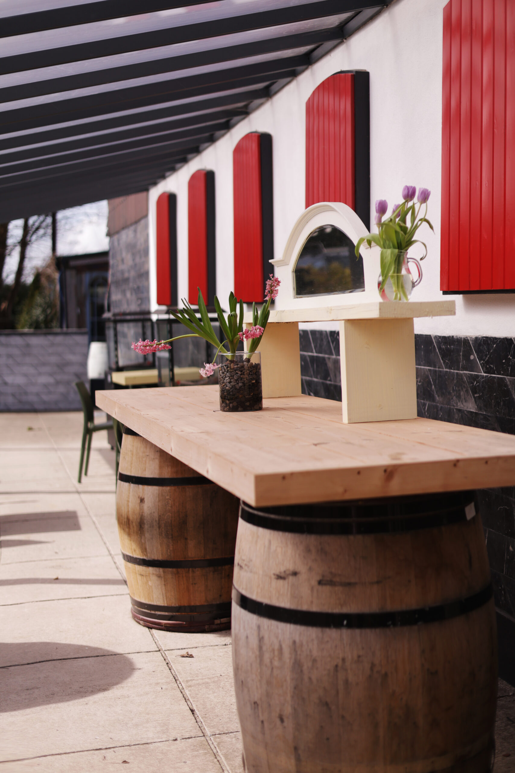 Outside seating at Glamorous Cakes at Broadlough Tasting Rooms in Wicklow