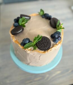 Occasional cakes from Glamorous Cakes like the birthday cake